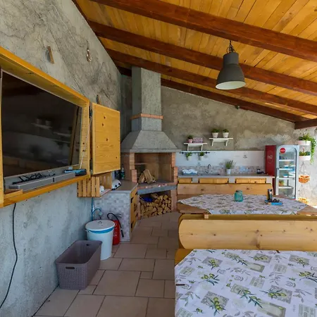 Apartment Nilarija Hreljin